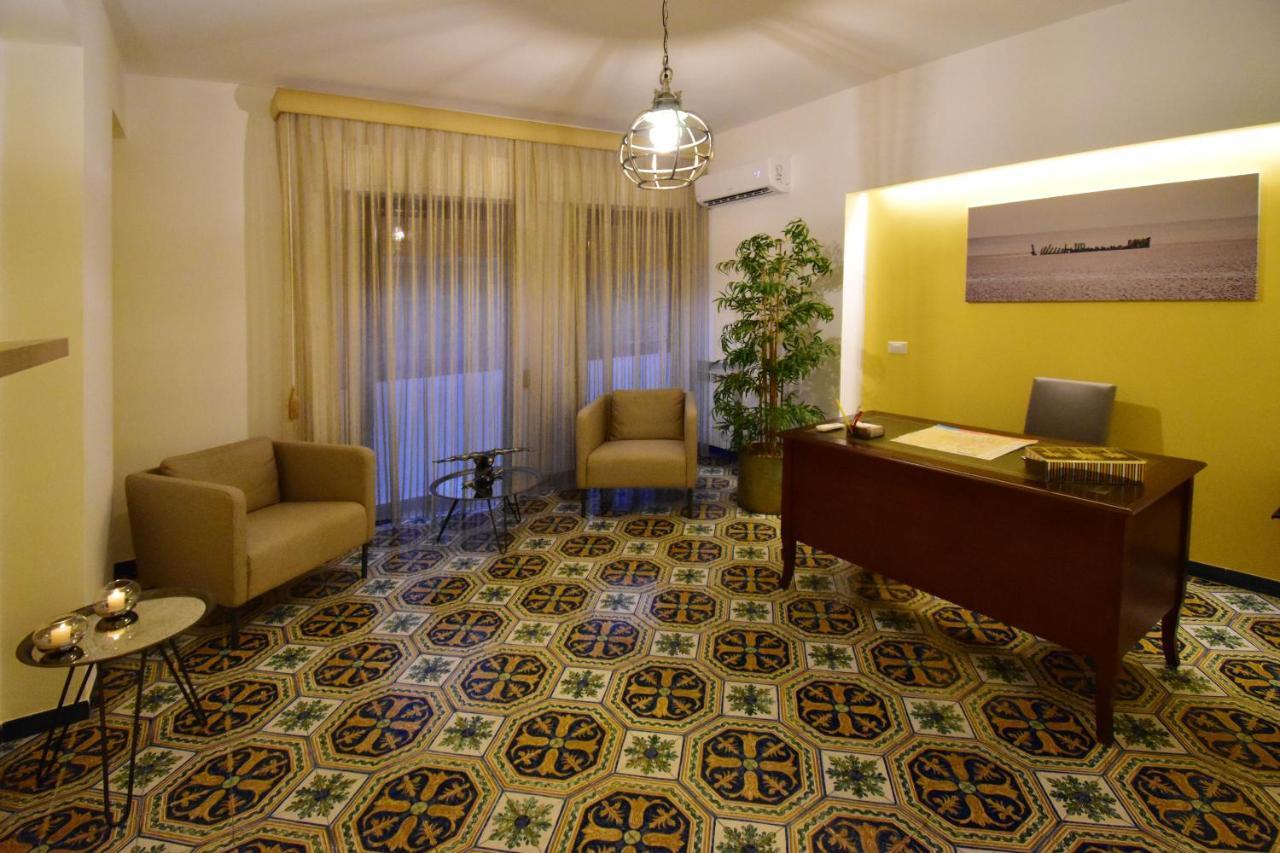 Le Stanze Del Grillo Acomodação com café da manhã Palermo Exterior foto